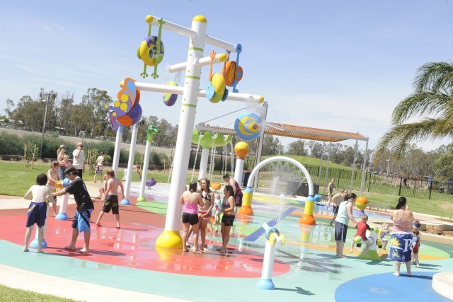 Splash Park and Outdoor Leisure Pool | Aquamoves